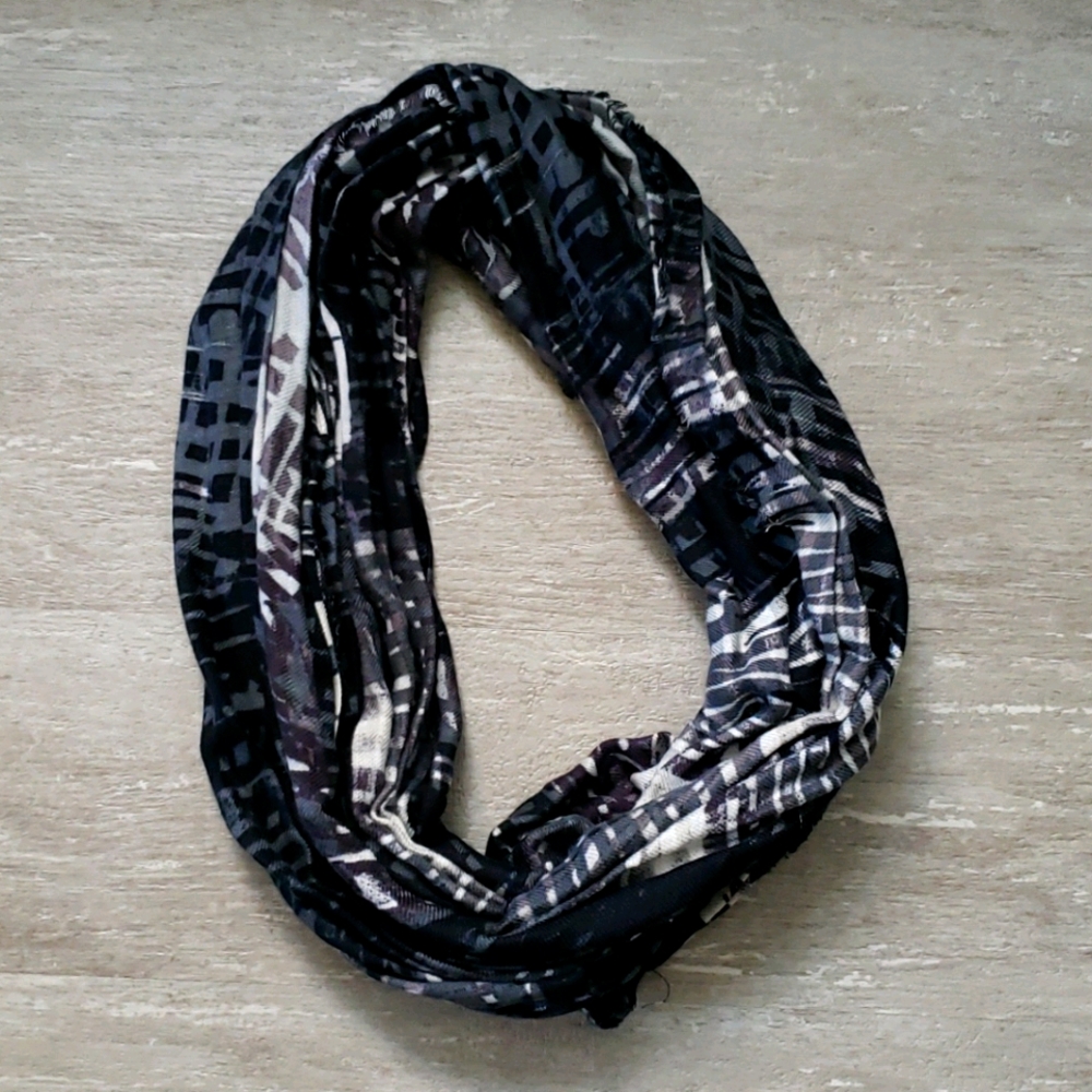 Apt. 9 Infinity Scarf